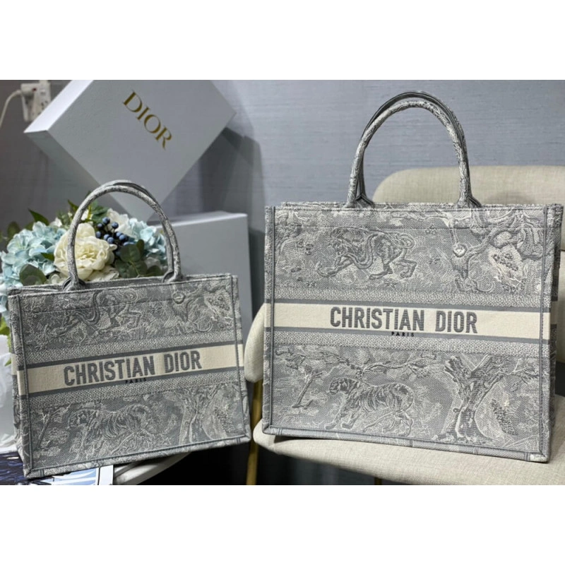 41.5 x 35 Dior Book Tote Gray Toile de Jouy Reverse Embroidery - Image 11