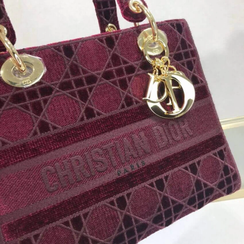 Can be ca Dior Medium Lady D-Lite Bag Burgundy Cannage Embroidered Velvet - Image 5