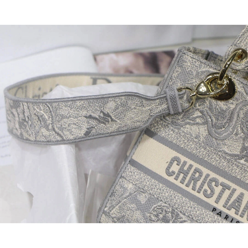 24 x 20 x Dior Medium Lady D-Lite Bag Gray Toile de Jouy Reverse Embroidery - Image 10
