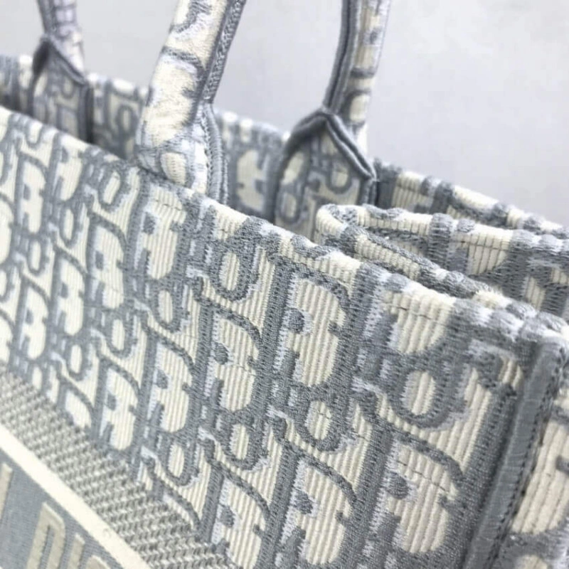May be ca Dior Small Book Tote Grey Oblique Embroidery - Image 10