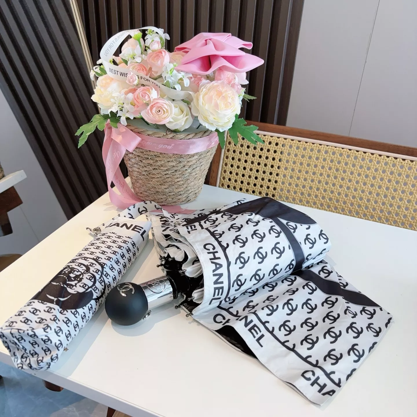 Durable 4024 Chanel Umbrellas - Image 7