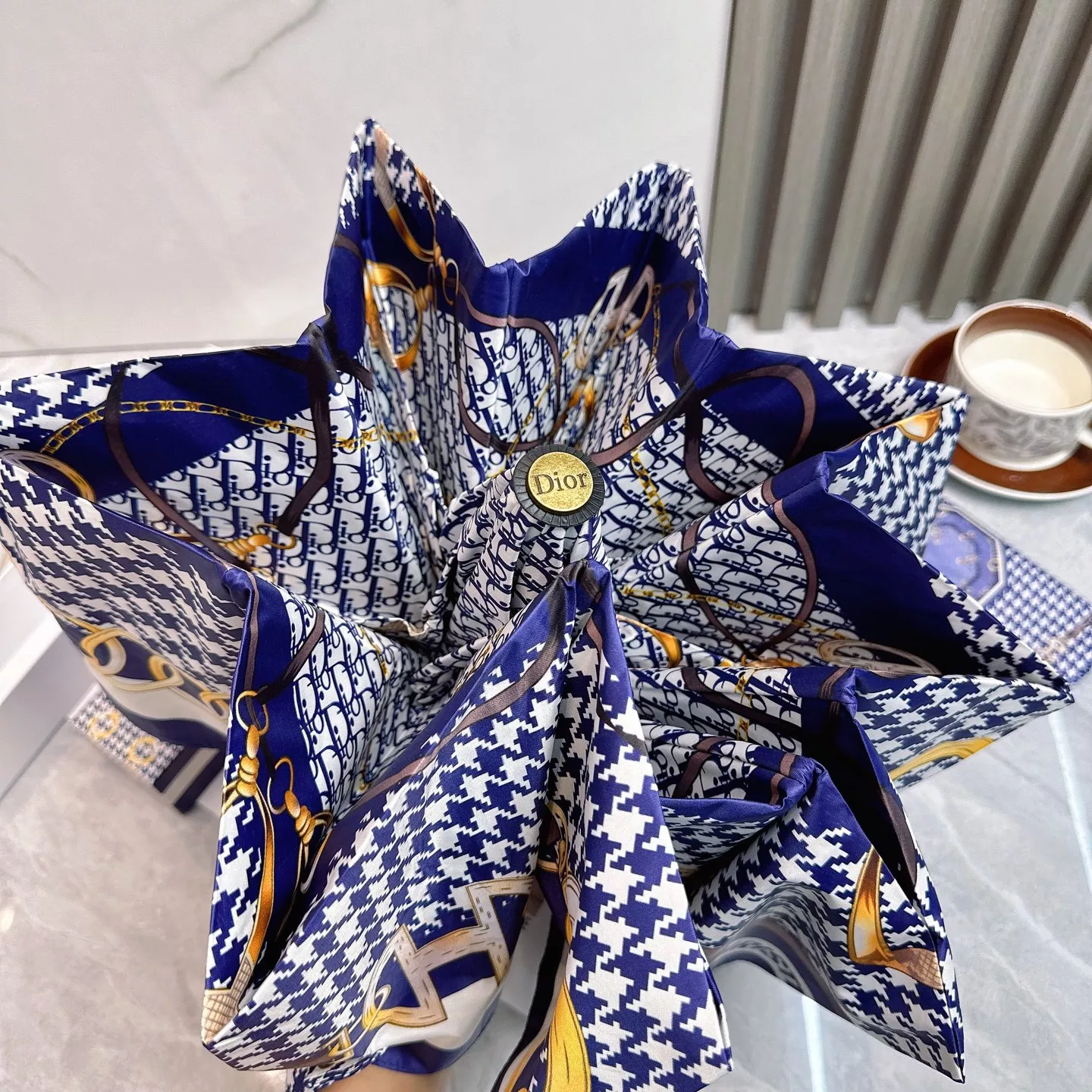 Durable 5249 Christian Dior Umbrellas - Image 4