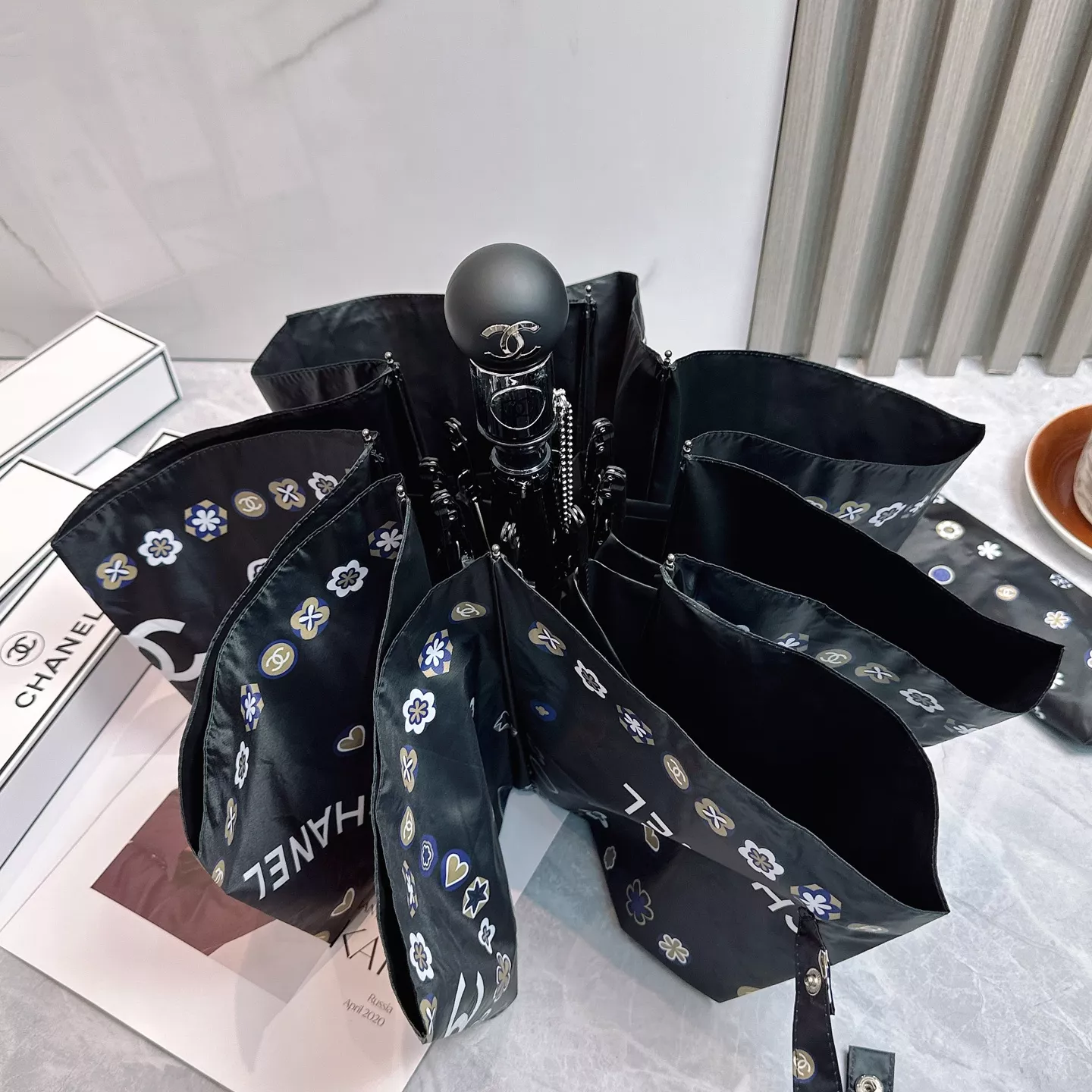 Durable 7215 Chanel Umbrellas - Image 6