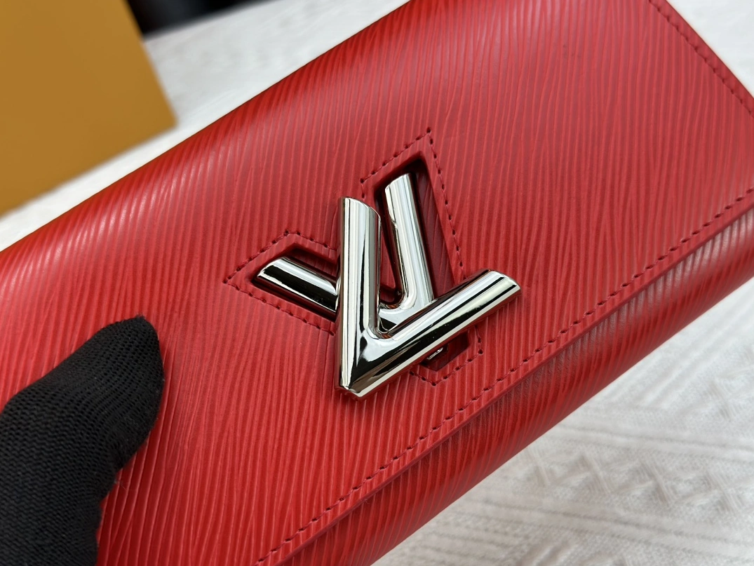 EasyMatch 2411 Louis Vuitton LV Wallets - Image 5