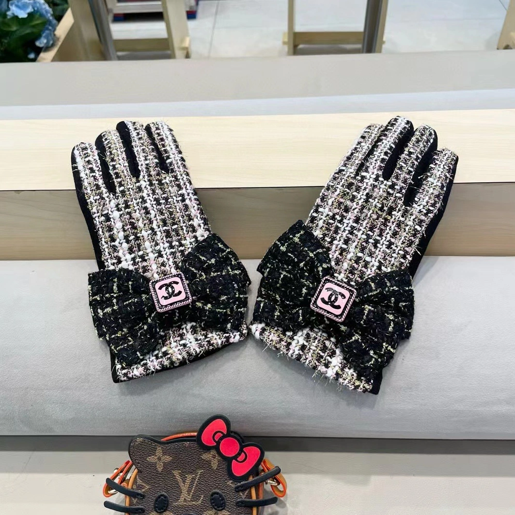 EasyMatch 6947 Chanel Gloves For Women - Image 5