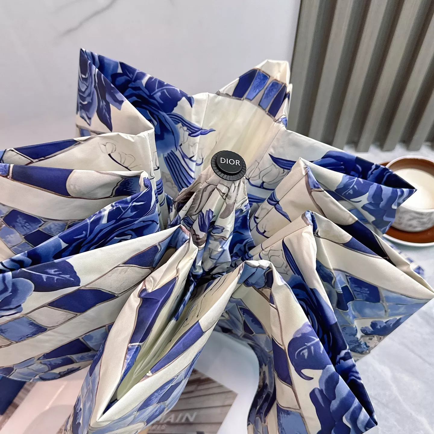 EasyMatch 7601 Christian Dior Umbrellas - Image 4