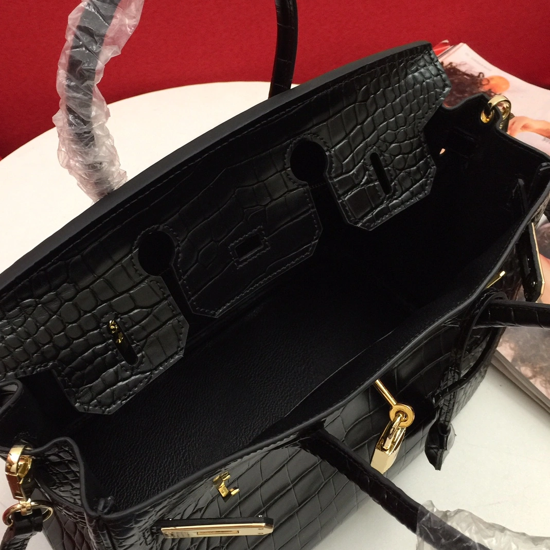 Elegant 7050 Hermes AAA Quality Handbags For Women - Image 7