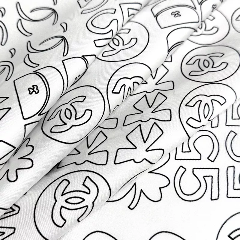 Elegant 7736 Chanel Silk Squares - Image 5