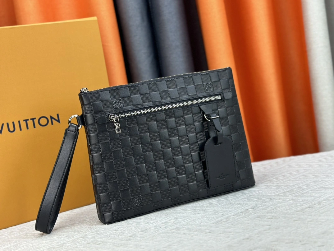 Elegant 7815 Louis Vuitton LV Wallets For Unisex