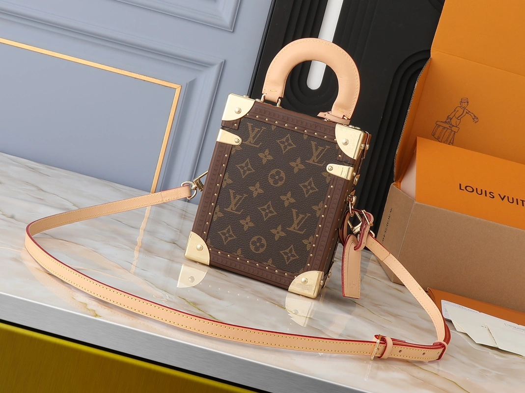 Elegant 817 Louis Vuitton AAA Quality Handbags For Women - Image 3