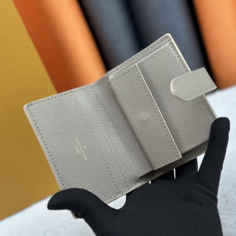 EyeCatching 3729 Louis Vuitton LV Card Case - Image 6