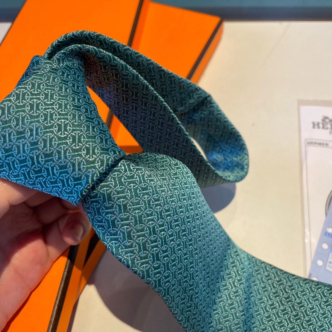 Fashionable 2654 Hermes Necktie For Men - Image 3