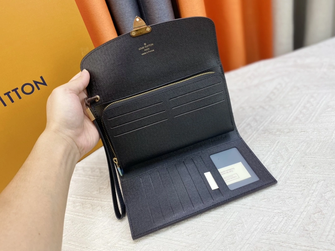 Flexible 3168 Louis Vuitton AAA Quality Wallets For Women - Image 6