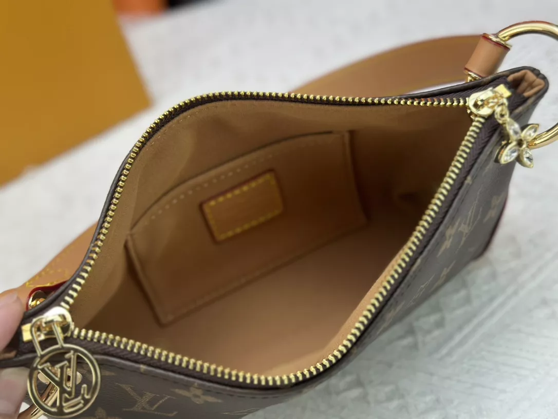 Functional 2367 Louis Vuitton AAA Quality Shoulder Bags For Women - Image 8