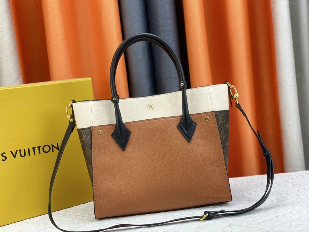 Functional 5081 Louis Vuitton AAA Quality Handbags For Women - Image 3