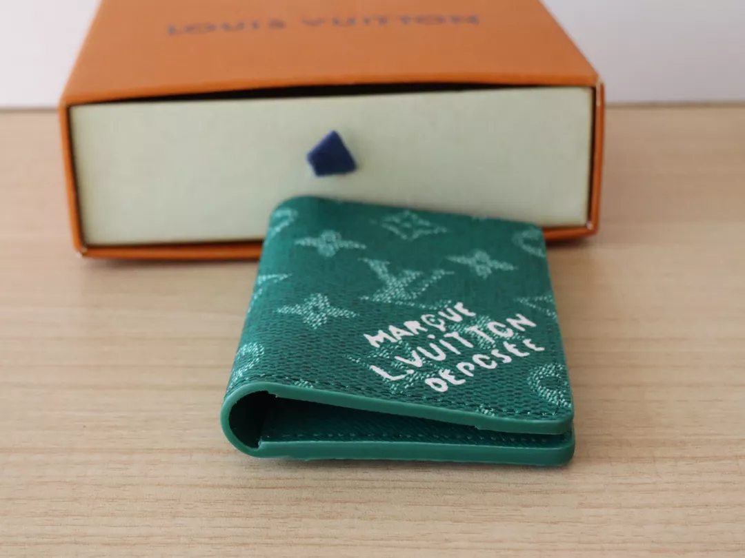 Functional 624 Louis Vuitton LV Card Case For Women - Image 4