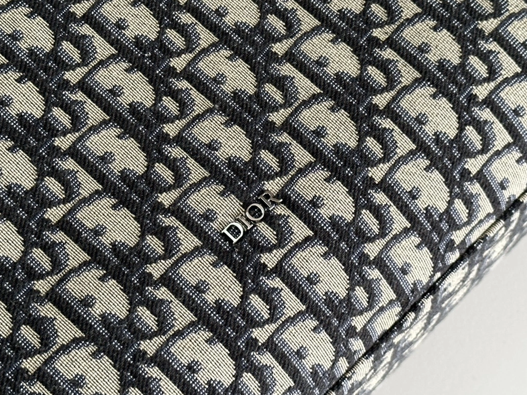 GoAnywhere 7966 Christian Dior AAA Man Handbags - Image 5