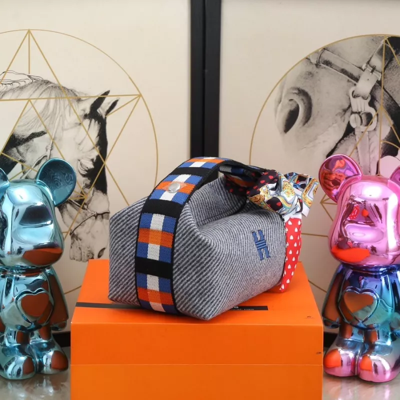 Hermes AAA Quality Handbags For Women Minimalist 1390 - Image 4