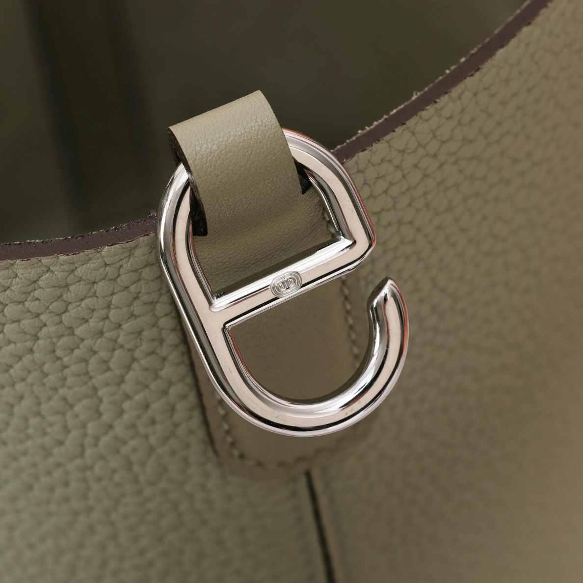 Hermes AAA Quality Handbags In Silver For Women Resilient 6021 - Image 5