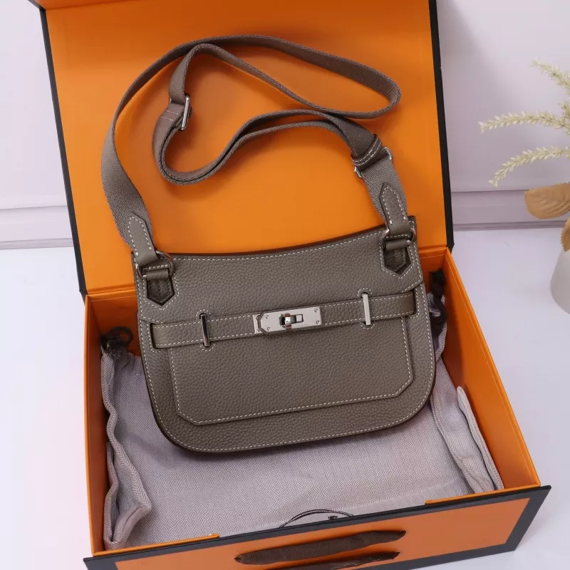 Hermes AAA Quality Messenger Bags For Unisex Reliable 331 - Image 8