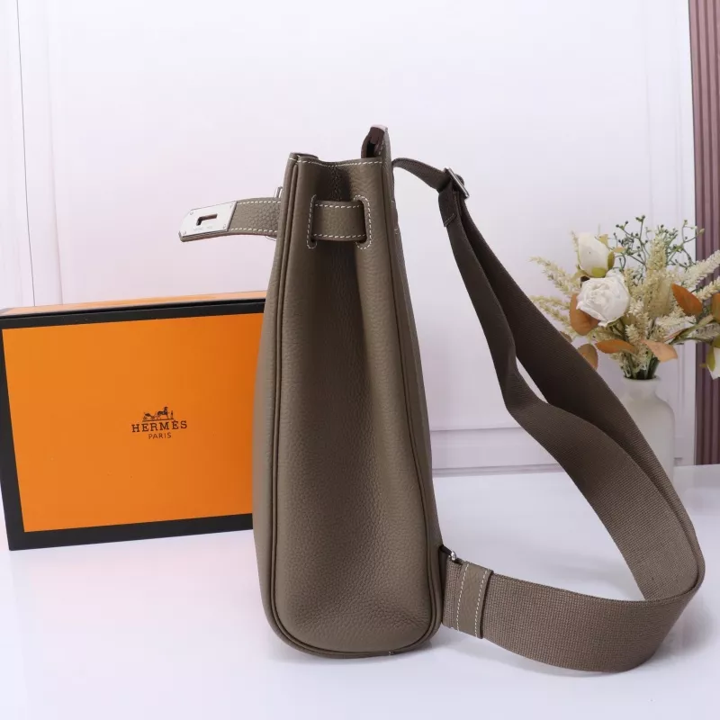 Hermes AAA Quality Messenger Bags In Coffee For Unisex Bold 2121 - Image 8