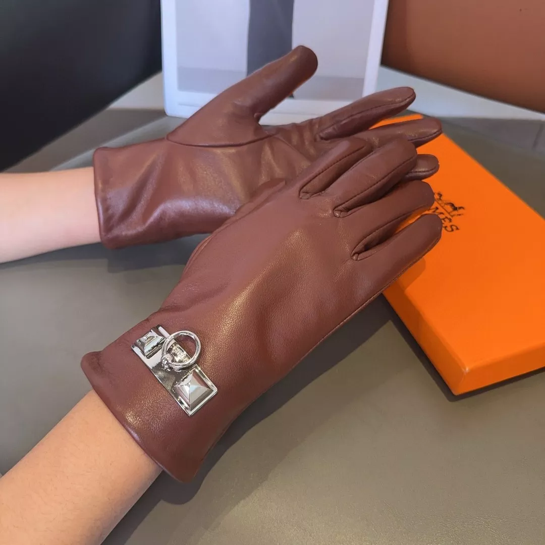 Hermes Gloves Practical 3851 - Image 3