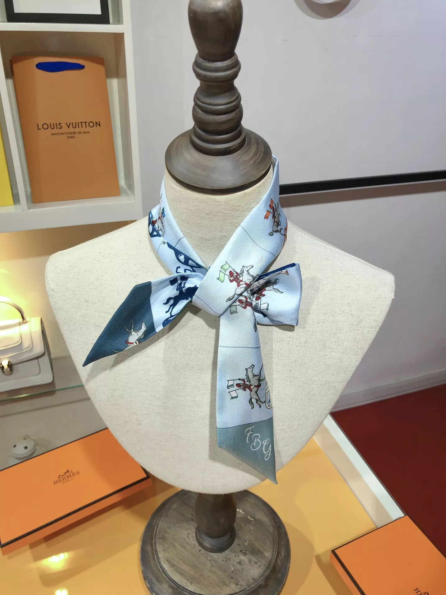 Hermes Silk Scarf AllSeason 7345 - Image 6