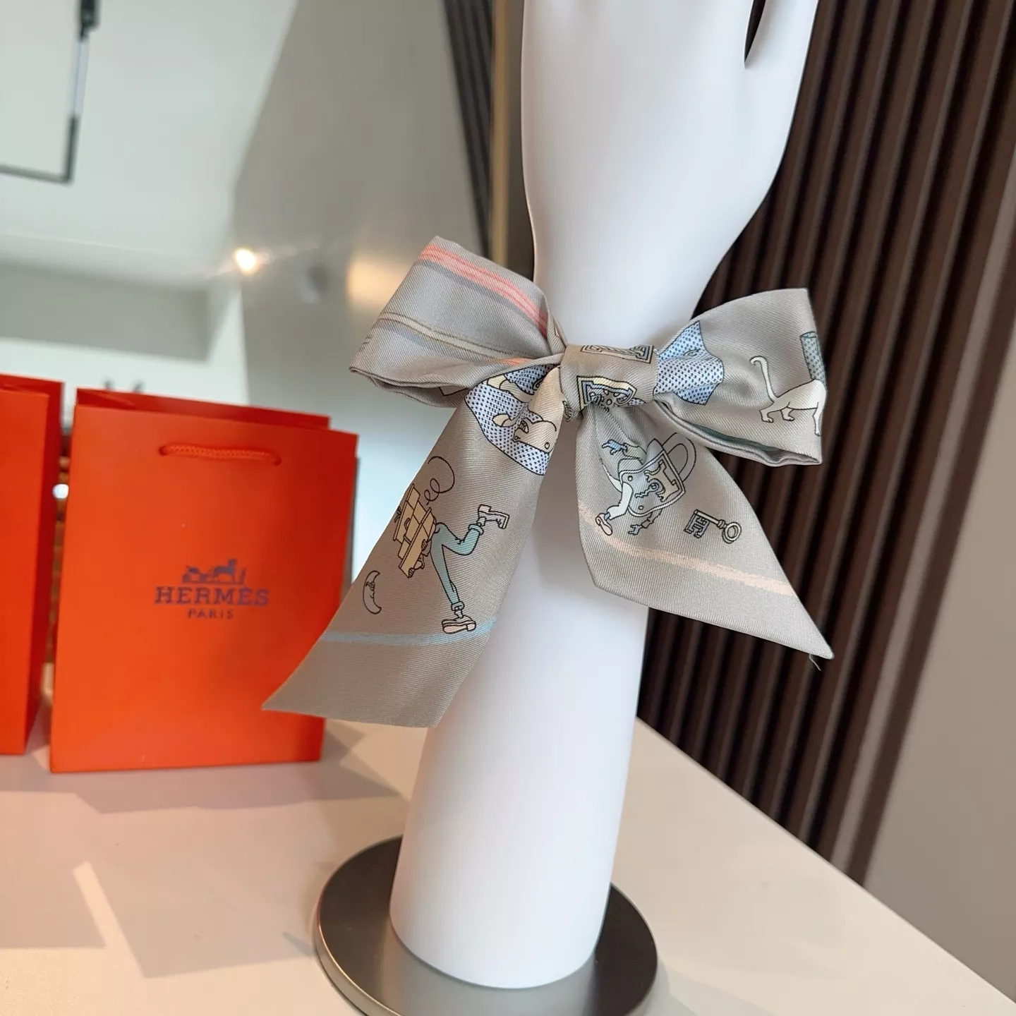 Hermes Silk Scarf Sophisticated 9533