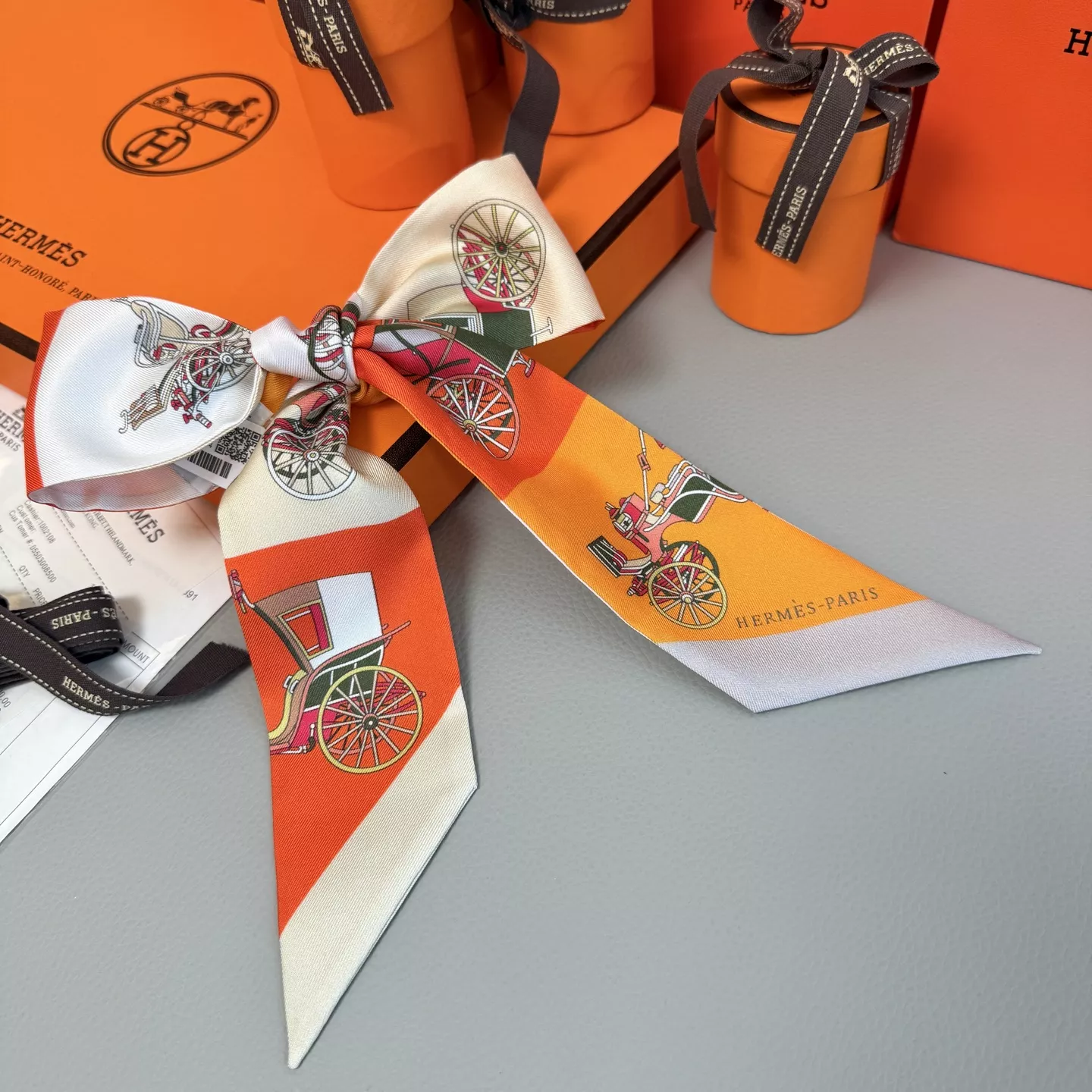 Hermes Silk Scarf Trendsetting 4682 - Image 3