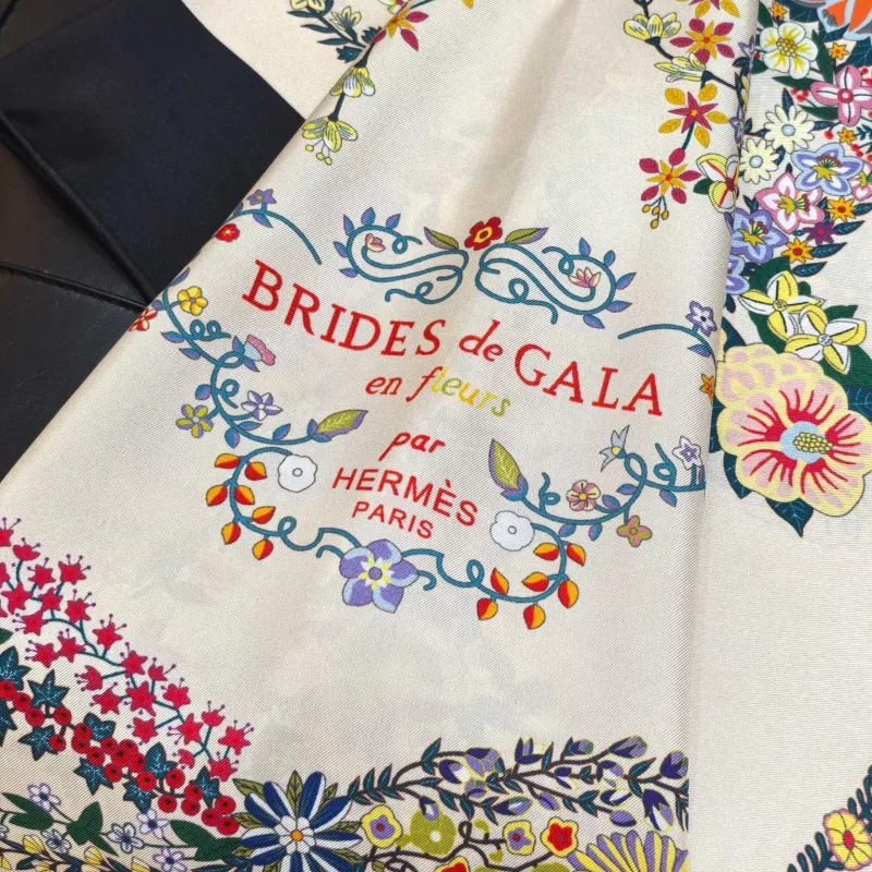 Hermes Silk Squares Reliable 7302 - Image 4