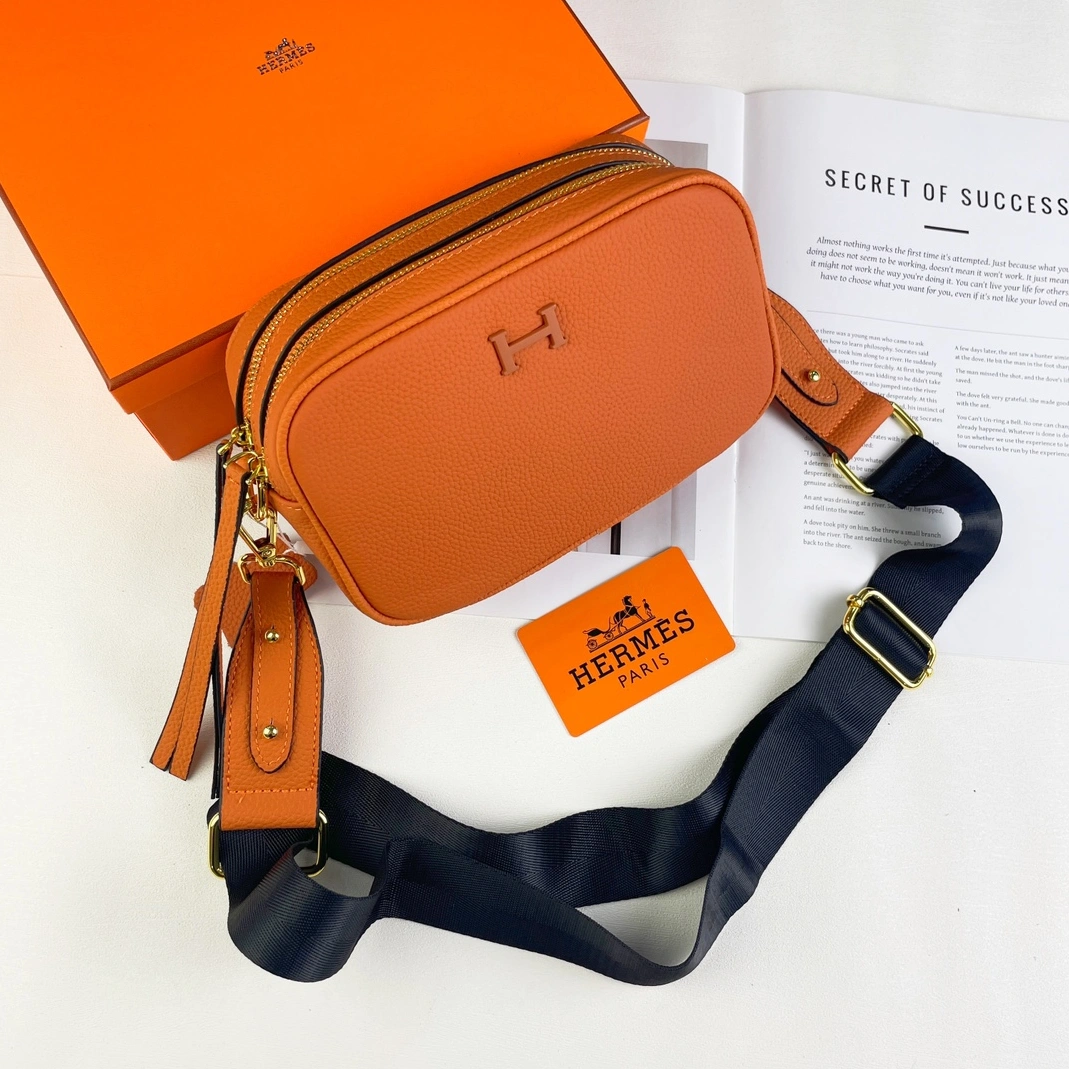HighQuality 676 Hermes AAA Quality Messenger Bags For Women - Image 4