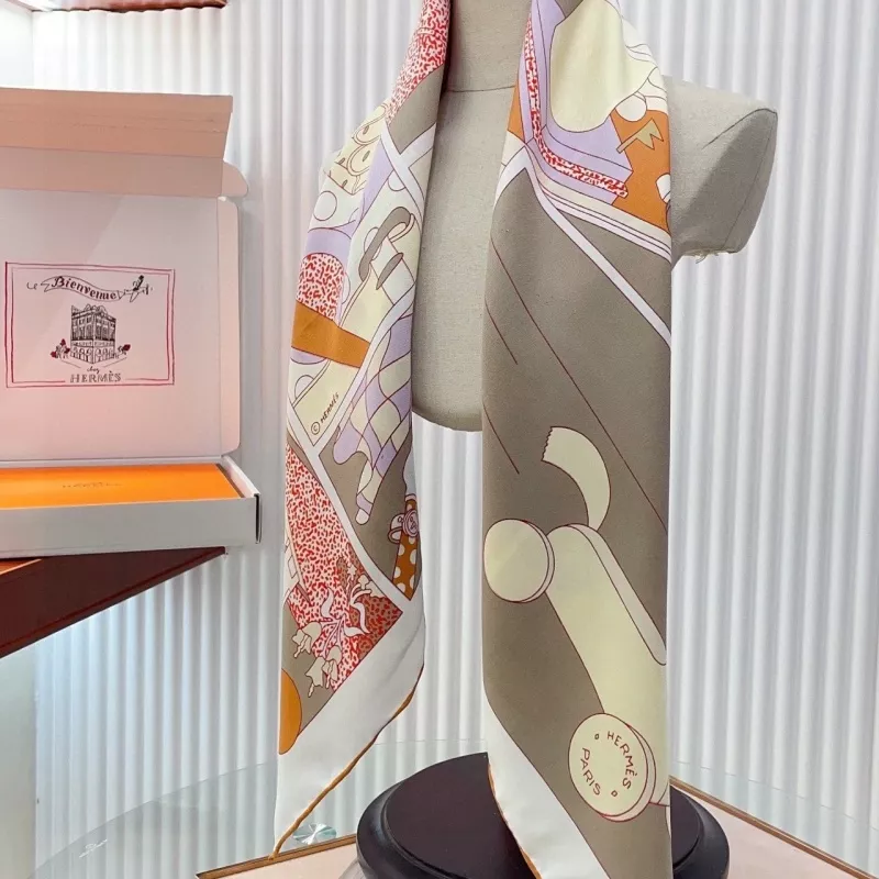 HighQuality 7602 Hermes Silk Squares - Image 4