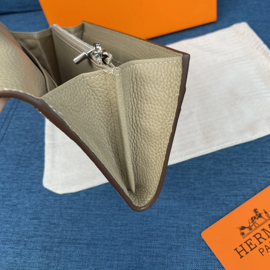 Lightweight 3943 Hermes AAA Quality Wallets For Women - Image 6