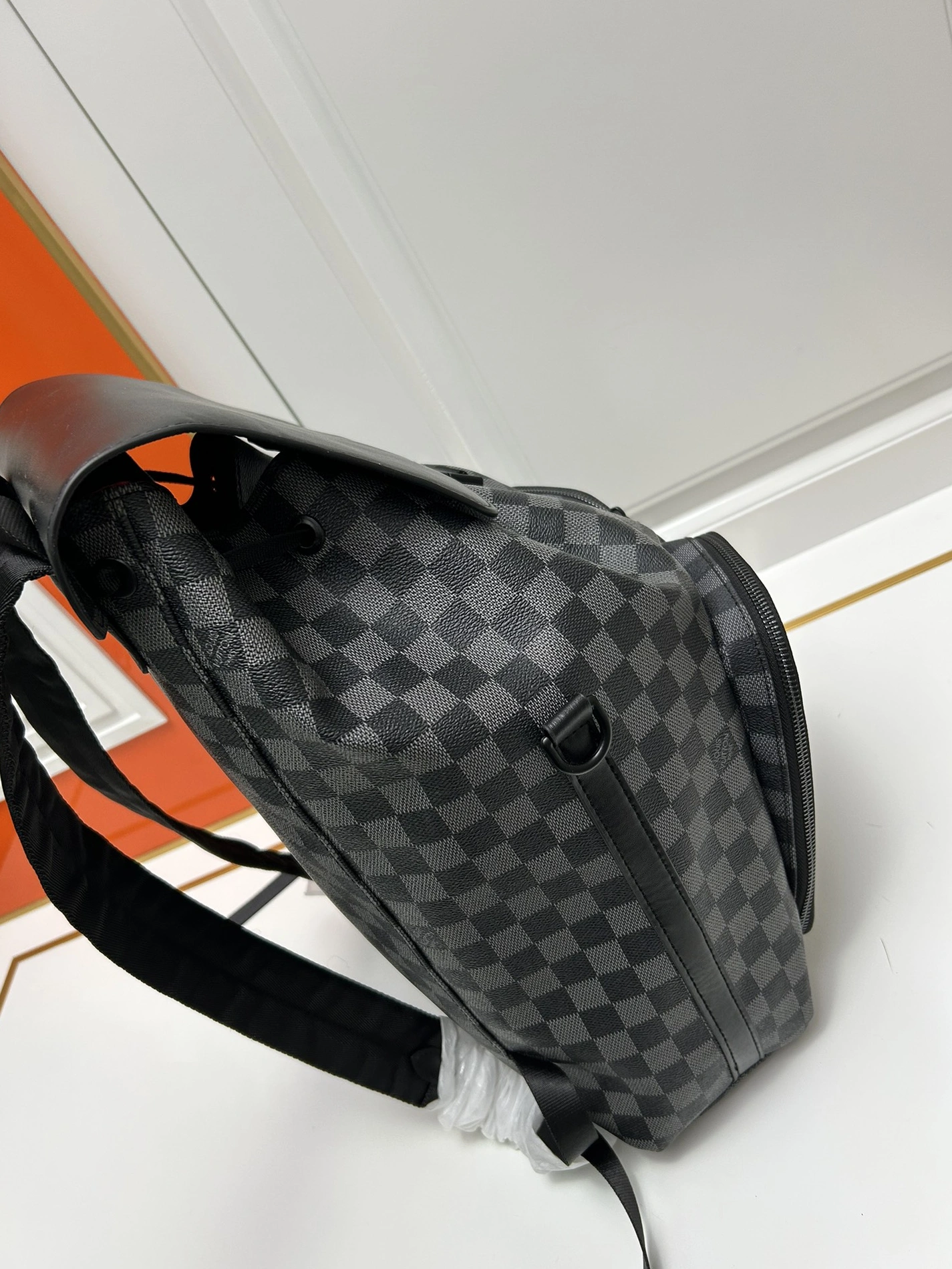 Louis Vuitton AAA Quality Backpacks For Unisex Vibrant 563 - Image 3