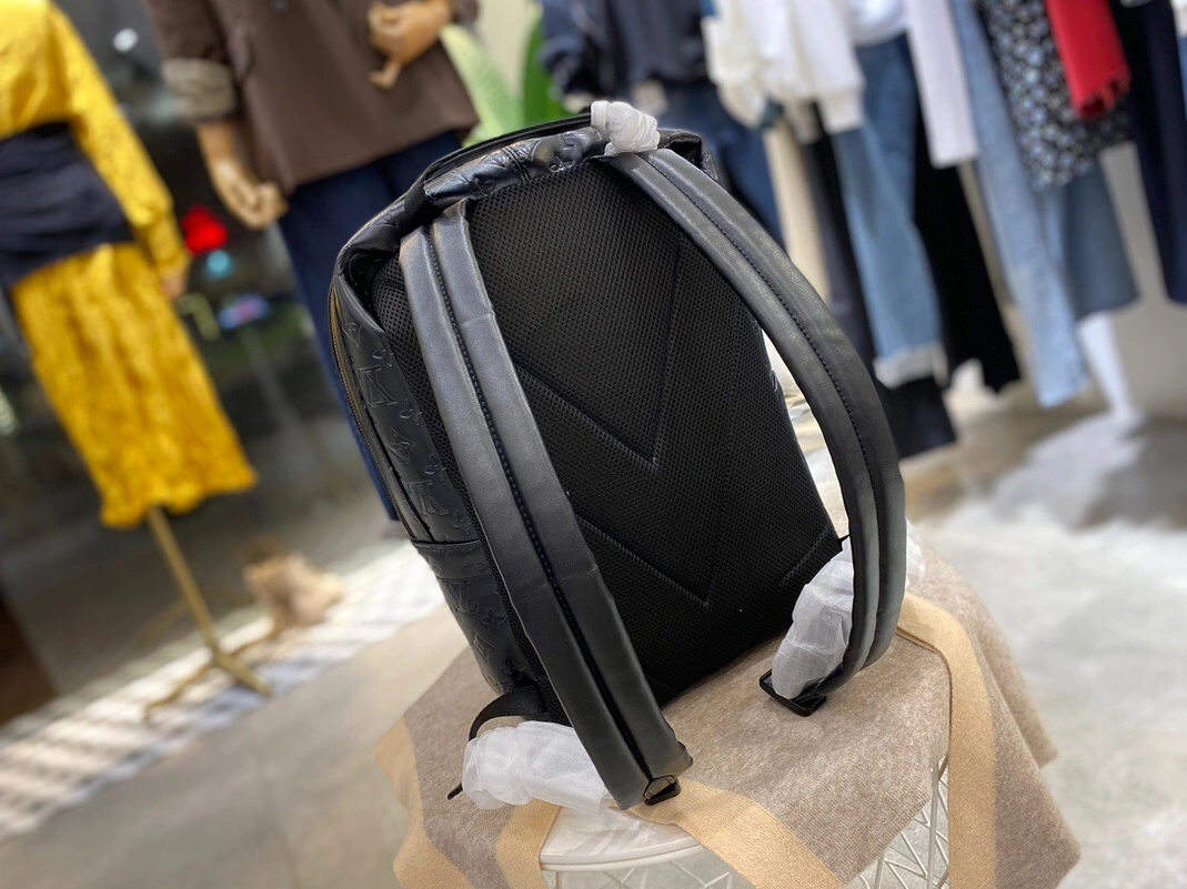 Louis Vuitton AAA Quality Backpacks Sophisticated 3969 - Image 5