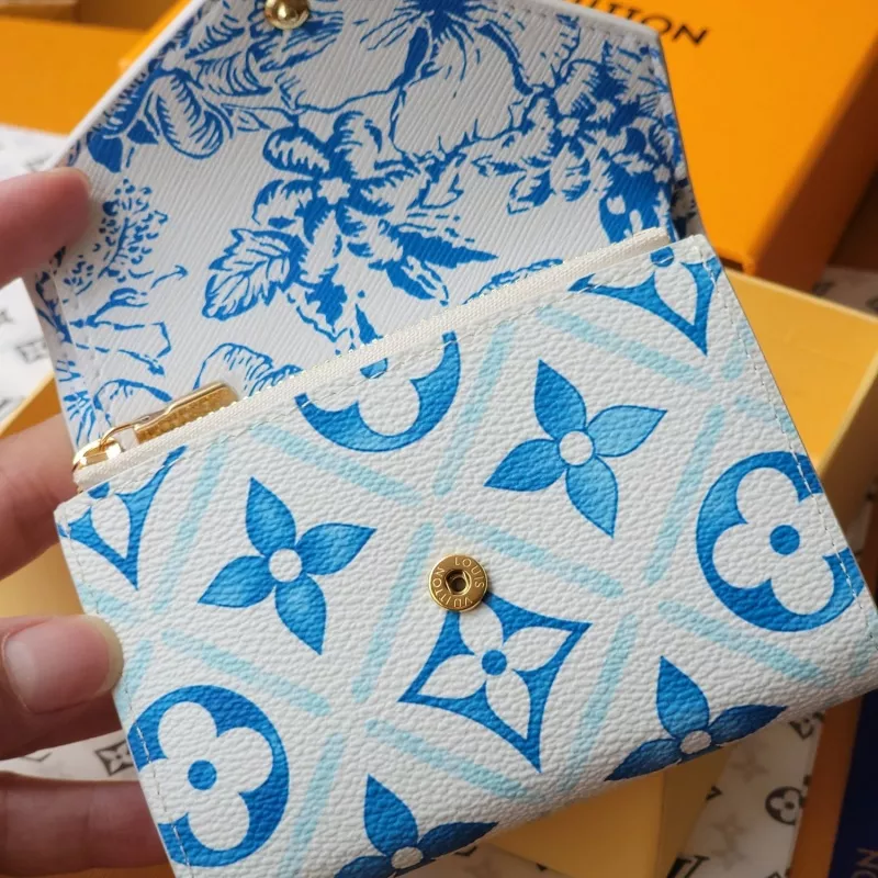 Louis Vuitton AAA Quality Card Case Cozy 1471 - Image 5
