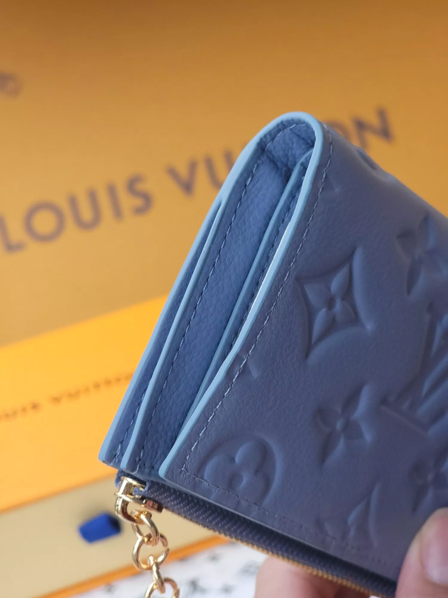 Louis Vuitton AAA Quality Card Case SportInspired 2509 - Image 3
