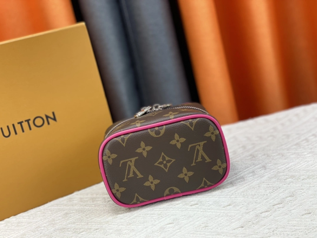 Louis Vuitton AAA Quality Handbags For Women Cozy 9570 - Image 5