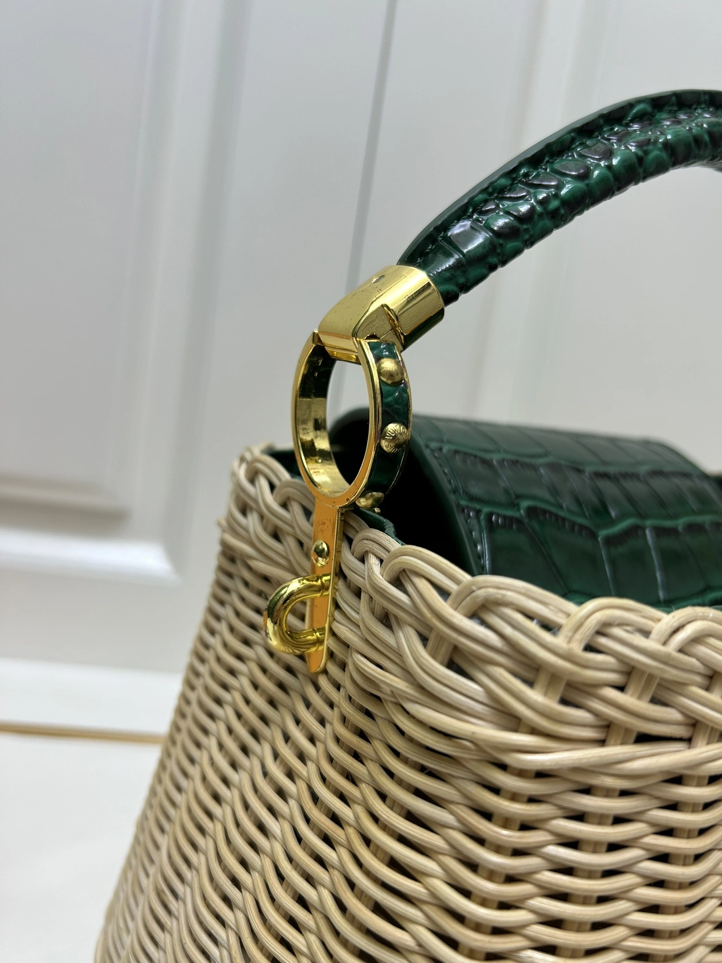 Louis Vuitton AAA Quality Handbags For Women ModernLook 2627 - Image 6