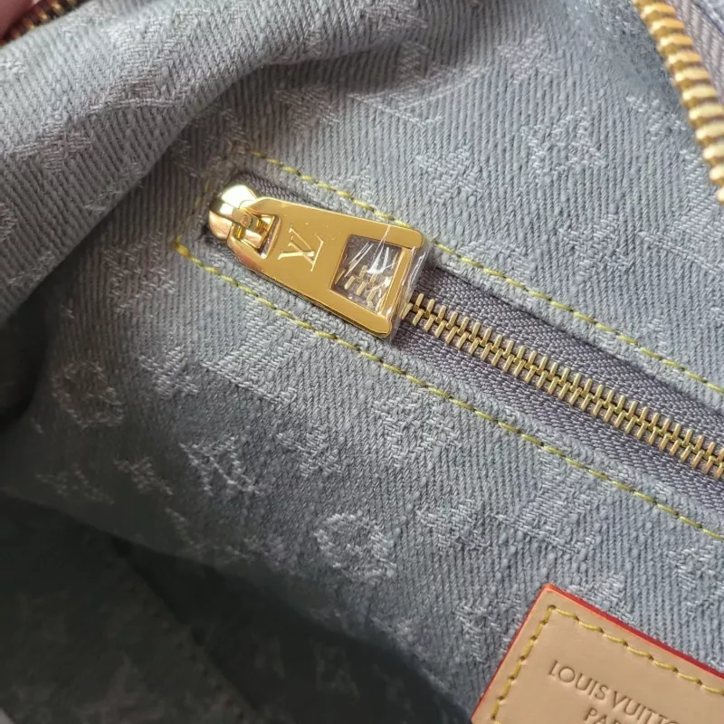 Louis Vuitton AAA Quality Handbags For Women Vibrant 1238 - Image 7