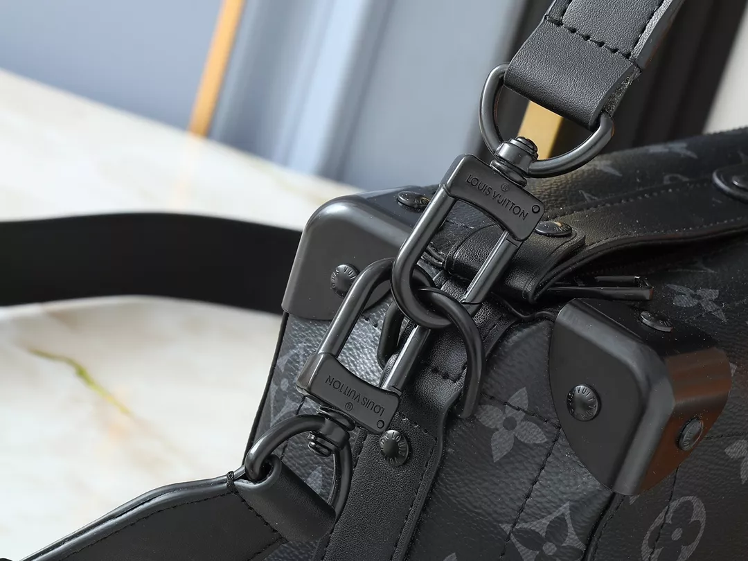 Louis Vuitton AAA Quality Messenger Bags For Unisex EasyMatch 4490 - Image 6