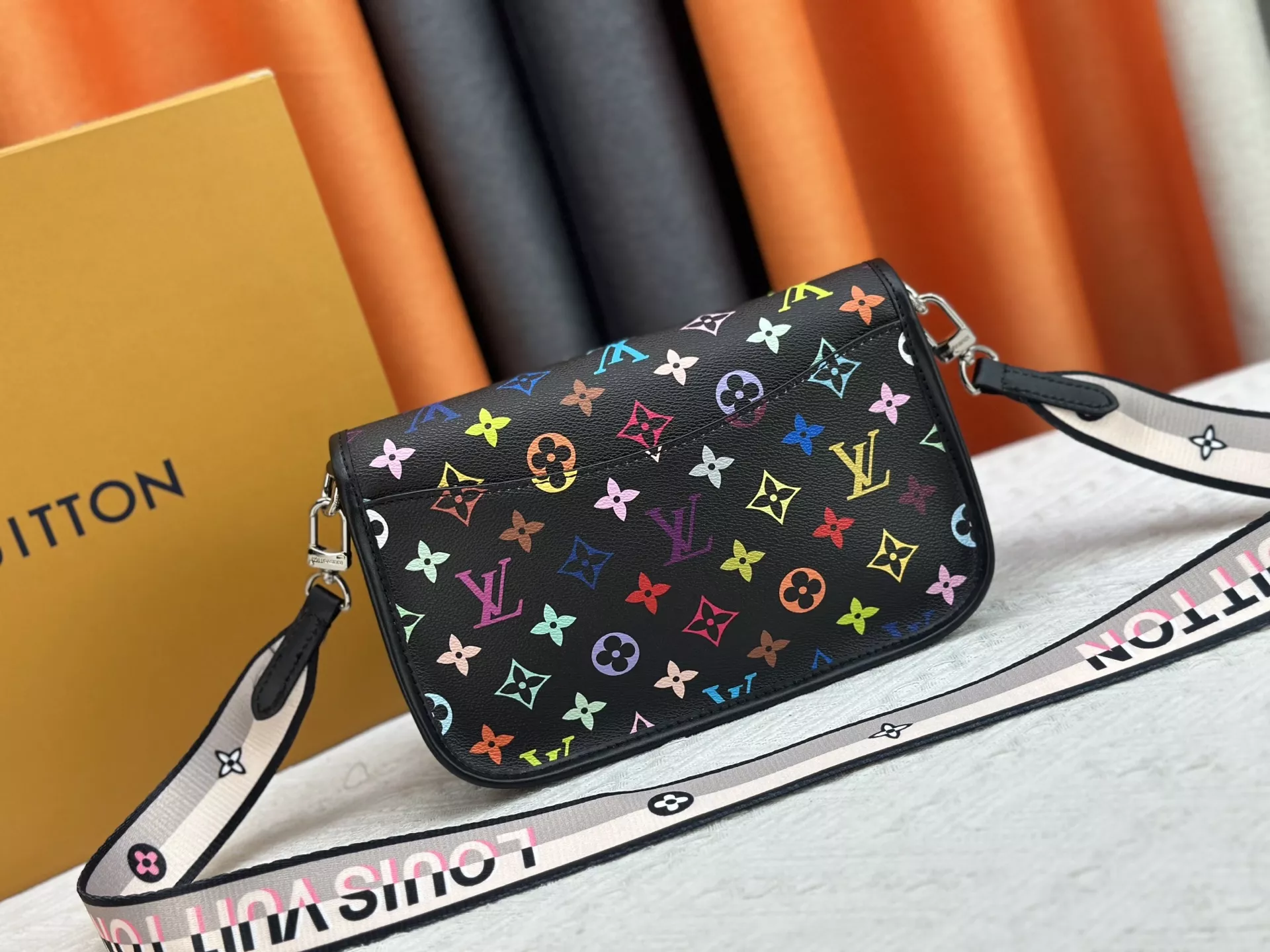 Louis Vuitton AAA Quality Messenger Bags For Women BestValue 6032 - Image 4