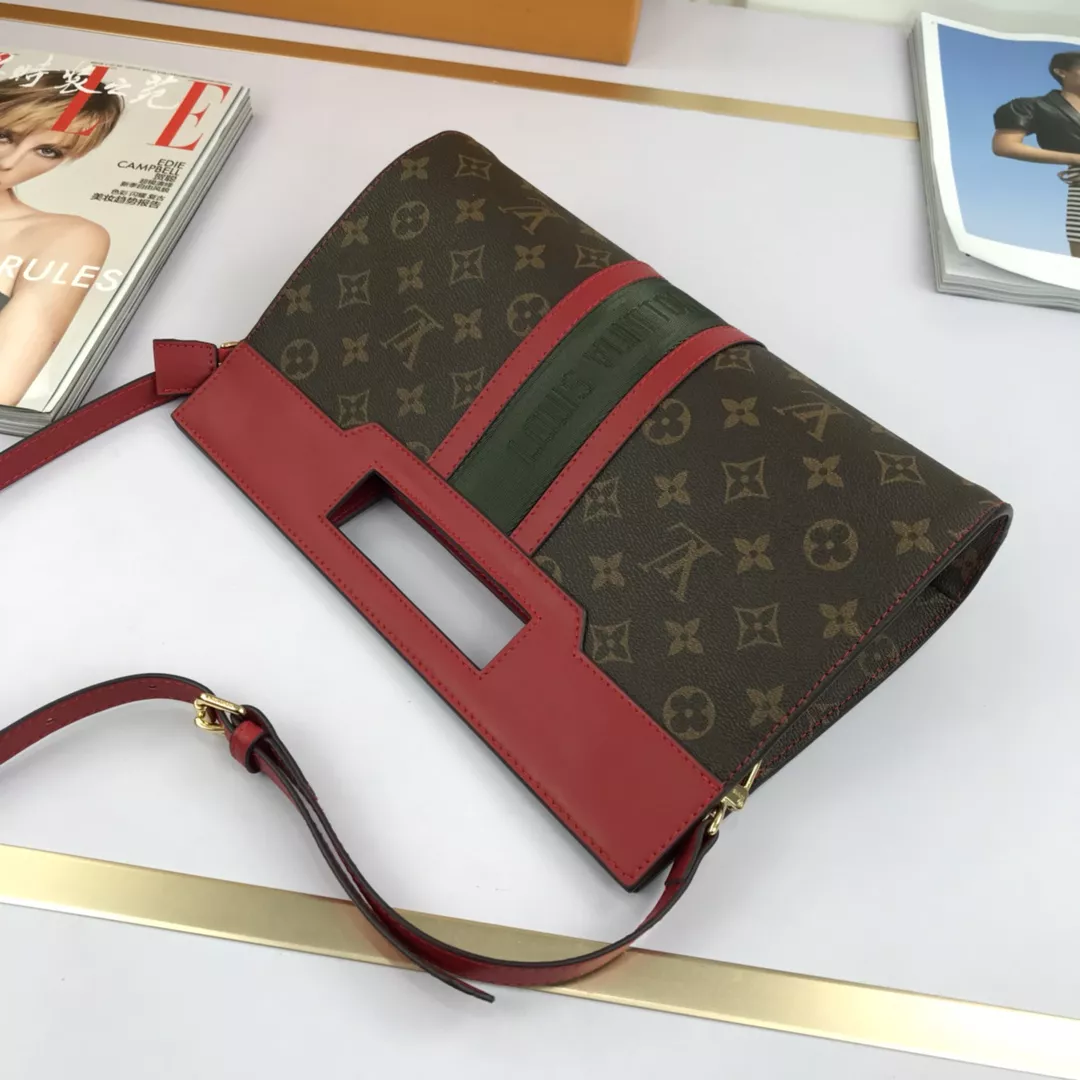 Louis Vuitton AAA Quality Messenger Bags For Women BestValue 7034 - Image 7