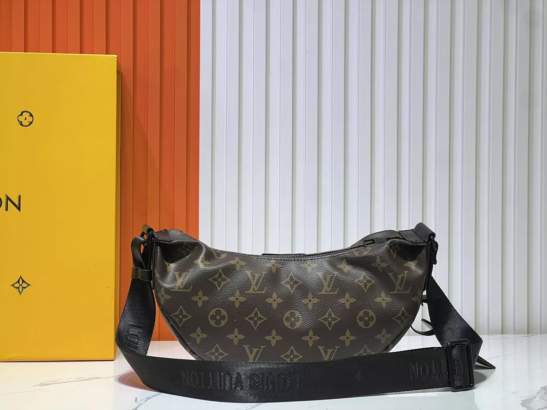 Louis Vuitton AAA Quality Messenger Bags For Women Compact 6609 - Image 4