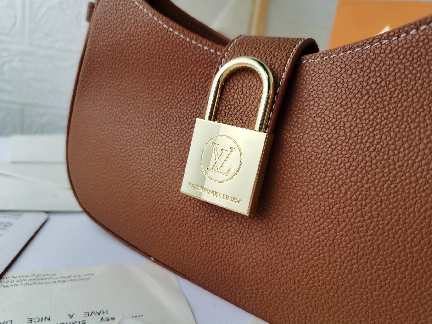 Louis Vuitton AAA Quality Shoulder Bags For Women Lightweight 4757 - Image 3