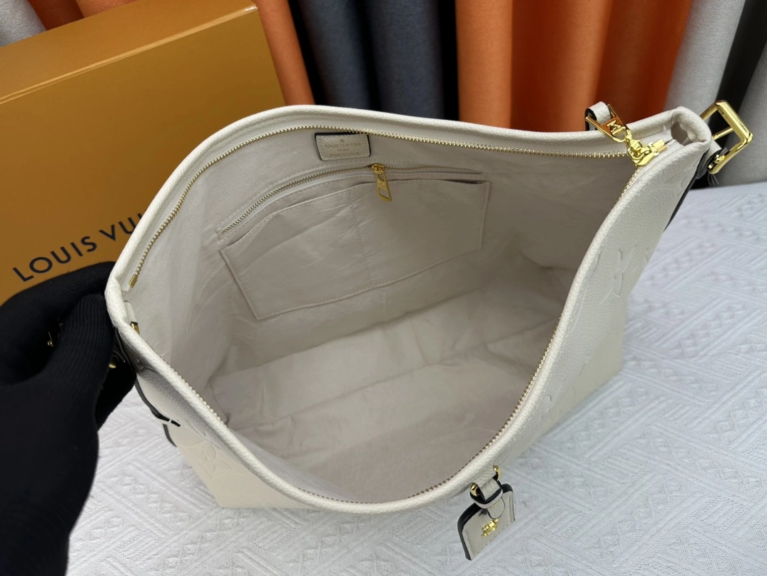 Louis Vuitton AAA Quality Shoulder Bags For Women ModernLook 1735 - Image 8