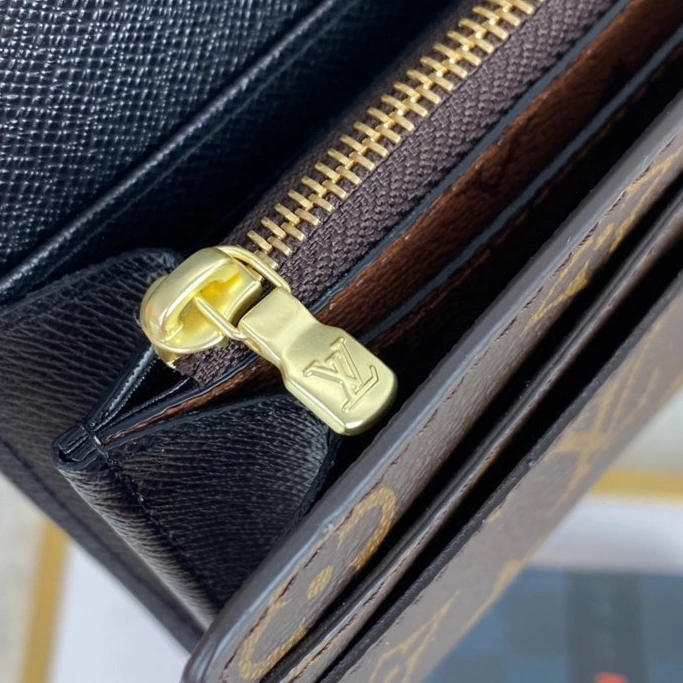 Louis Vuitton AAA Quality Wallets For Women Classic 6057 - Image 6