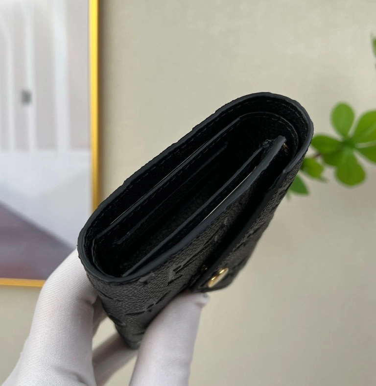 Louis Vuitton AAA Quality Wallets For Women GoodFit 2912 - Image 3