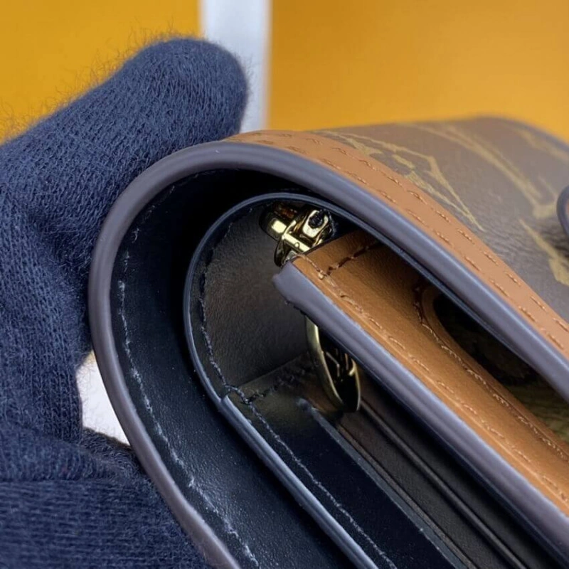 The Dauphi Louis Vuitton Dauphine Compact Wallet - Image 6