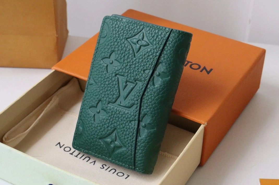 Louis Vuitton LV Card Case Soft 6800